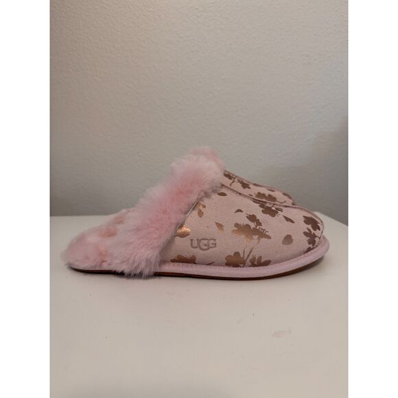 UGG Women's Scuffette II Floral Foil - Size 7 - Picture 2 of 8